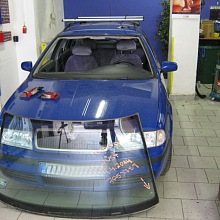 Čelní sklo Škoda Octavia 9