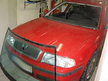 prasklé čelní sklo 2